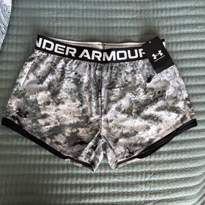 Under Armour Black and White Branded Elastic Waistband Shorts